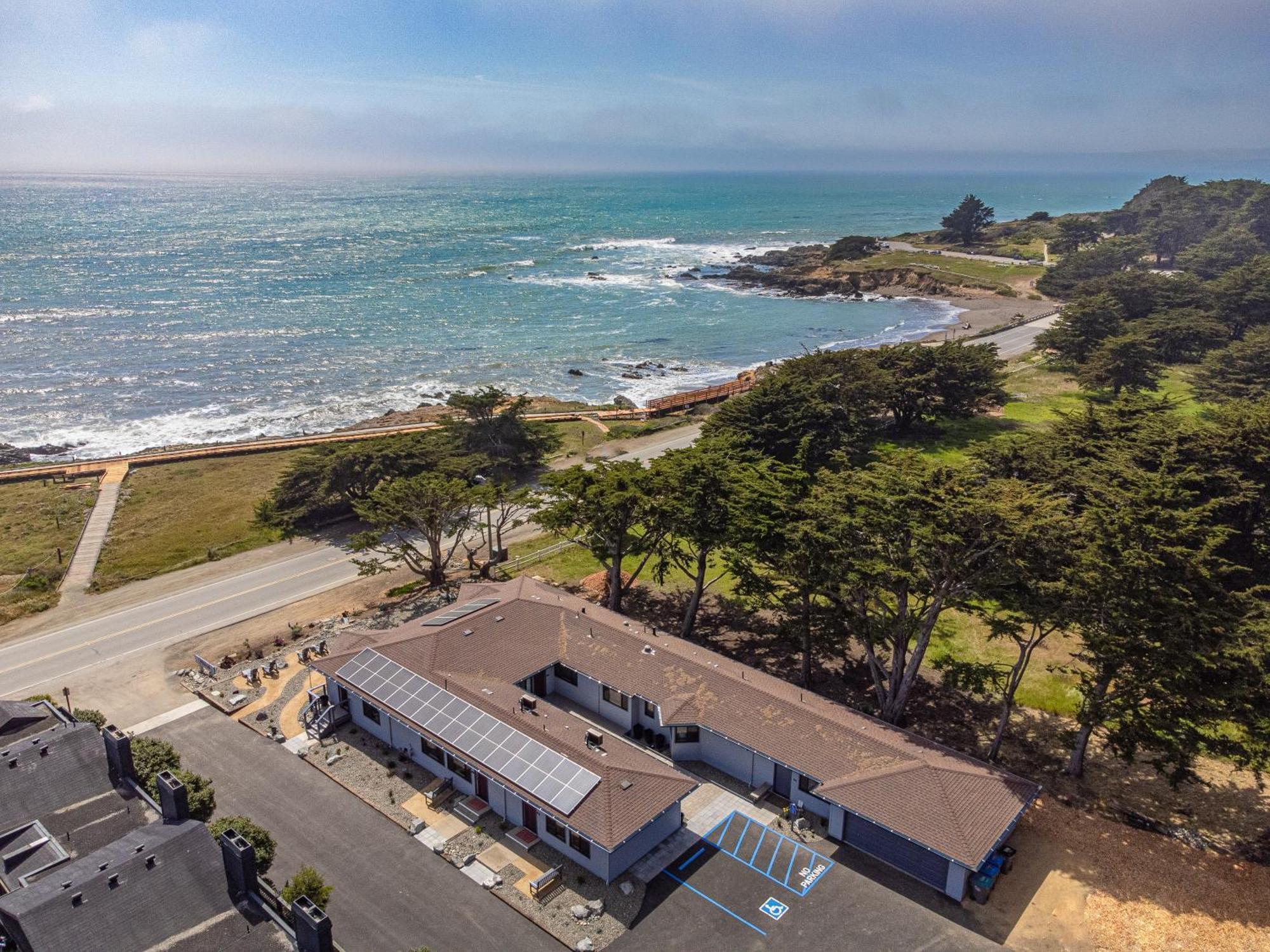 Windrush Inn - Cambria Esterno foto